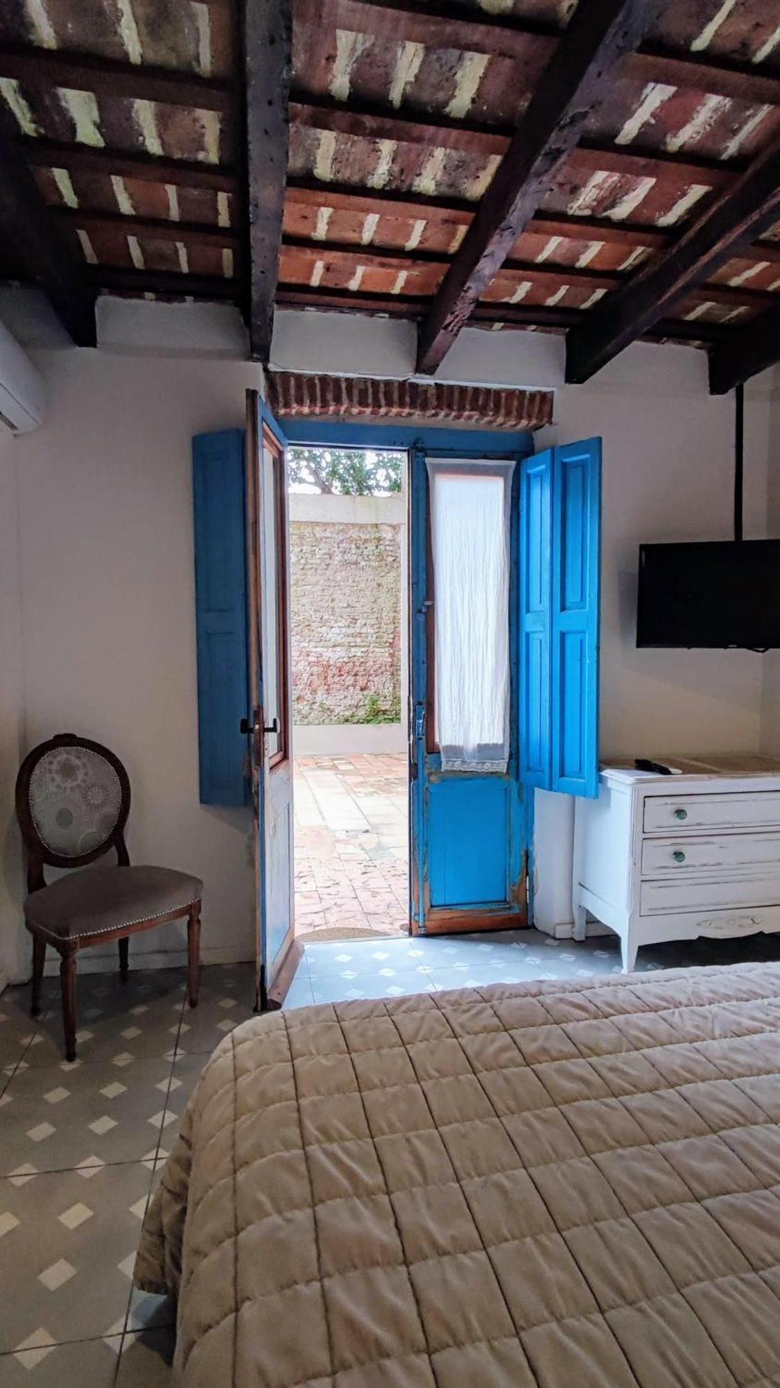 La Botica De 1852 Hotel Chascomús Стая снимка